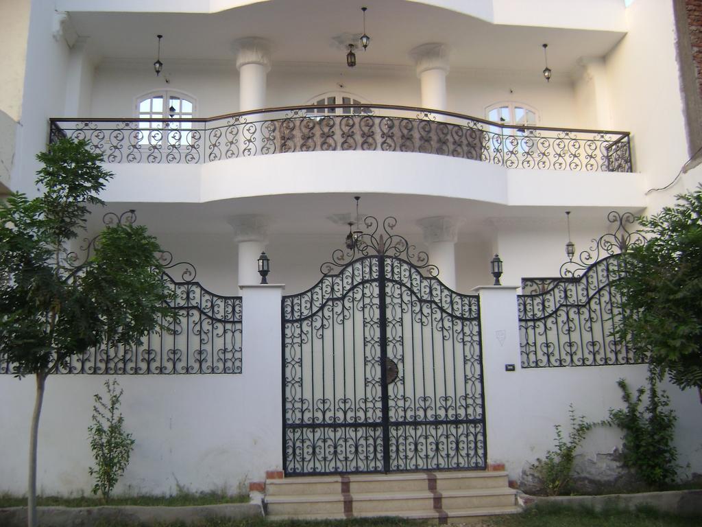 White Villa Luxor Exterior photo